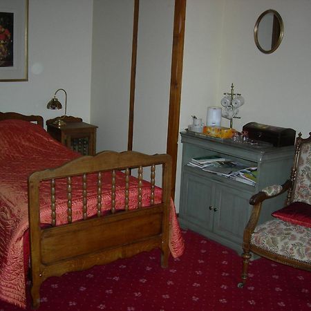セルジー La Ferme Rose Bed & Breakfast エクステリア 写真