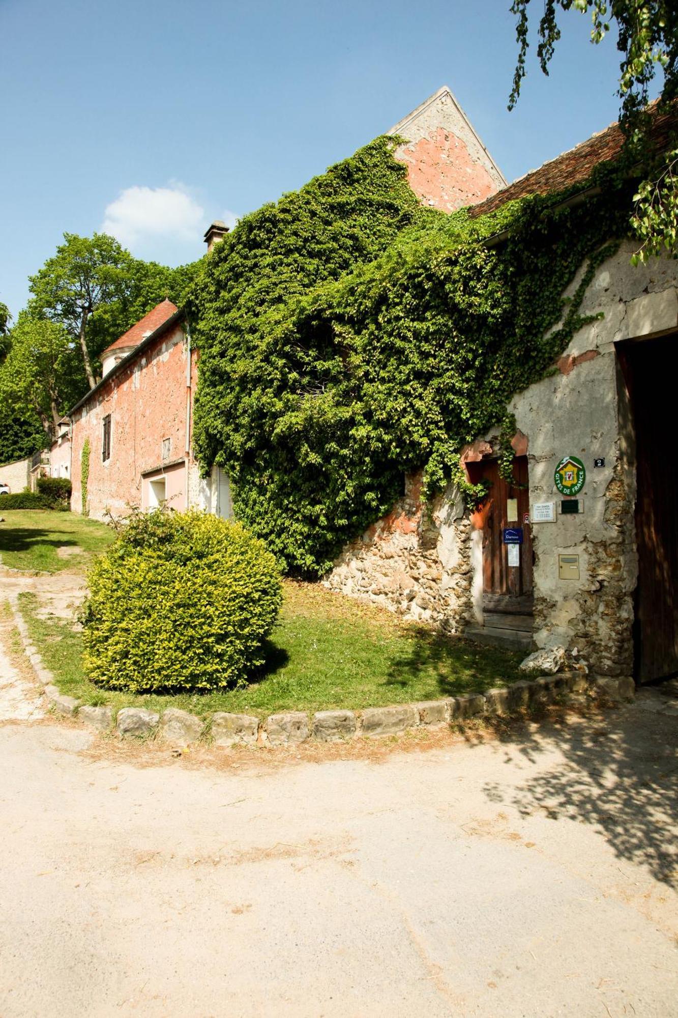 セルジー La Ferme Rose Bed & Breakfast エクステリア 写真